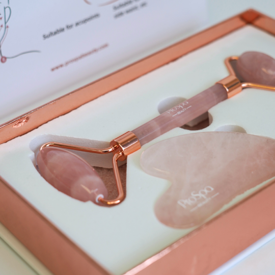 Gua Sha Tool and Jade Stone RollerGua Sha Tool and Jade Stone Roller Gua Sha Tool and Jade Stone Roller